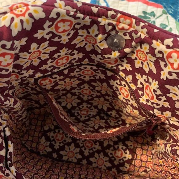 Vera Bradley Sherry Medallion Shoulder Bag - Picture 4 of 10